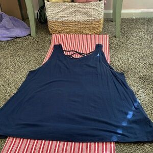 Lily Pulitzer top size xl super soft cute back.